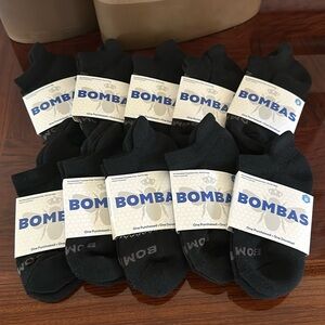 Bombas *NWT* ⚡️LAST CHANCE⚡️Women’s Ankle Socks, 10 Pack